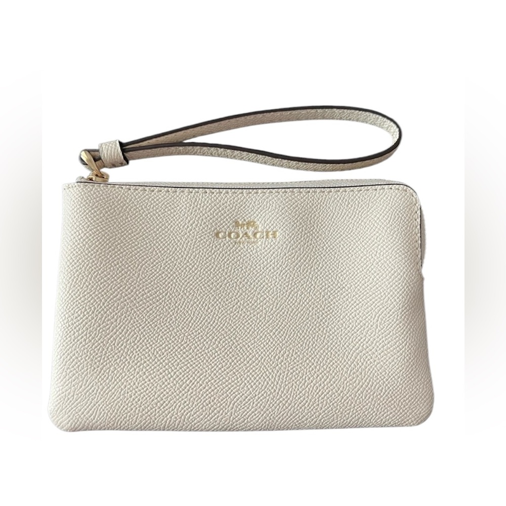 Coach Wristlet in Cream 6.1/2”x 4” Pre-loved - Picture 1 of 14